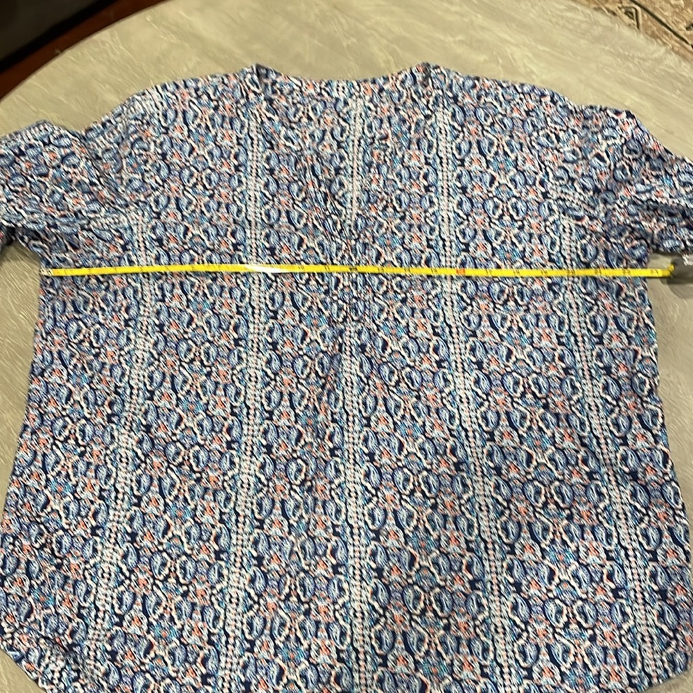 Adorable blouse - Picture 5 of 10